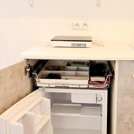 فندق Cosy Studio Dans Le Site Historique De Pézenas المظهر الخارجي الصورة